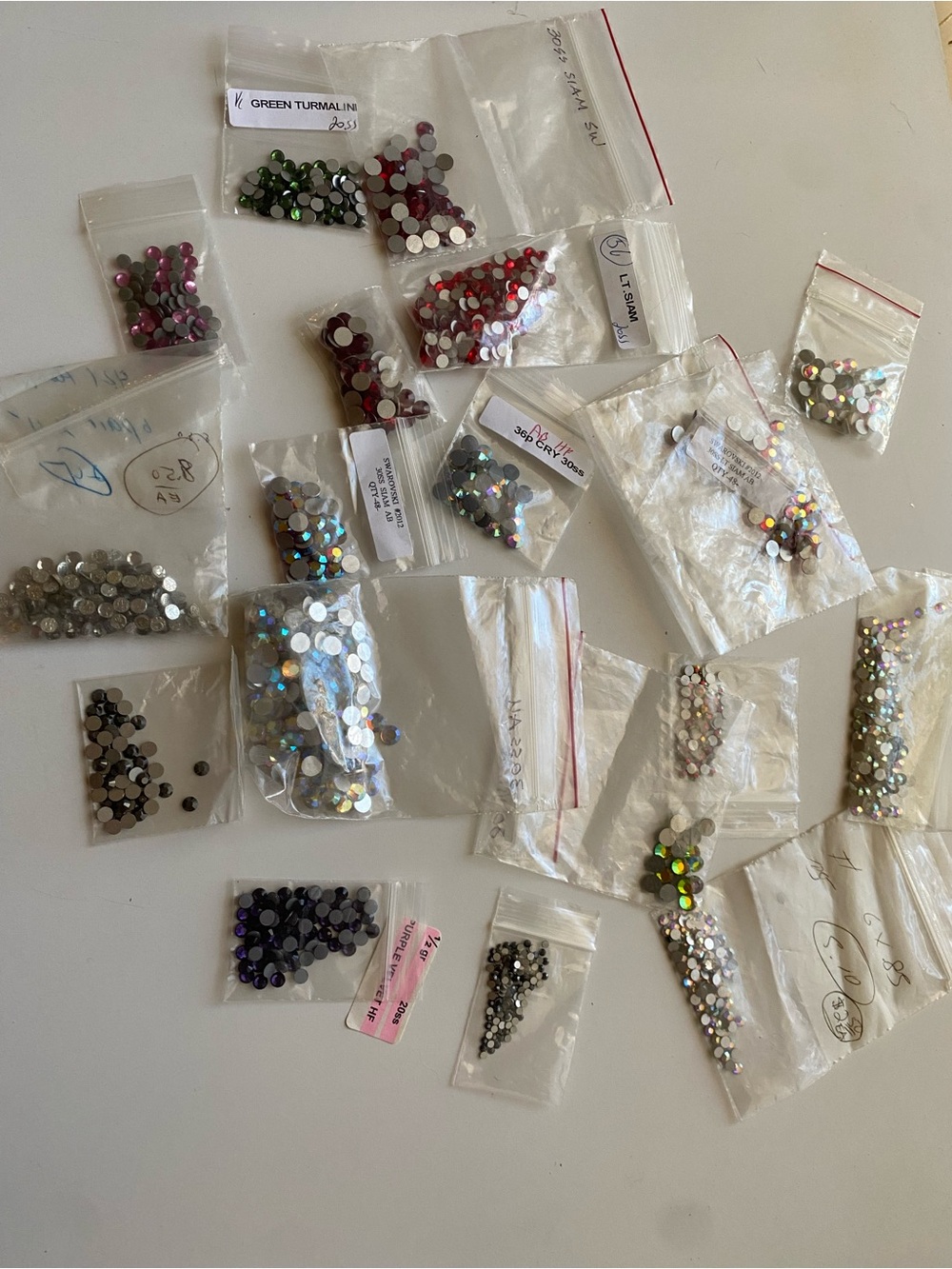 Swarovski & Premium Crystal Rhinestone Lot • Hotfix Flatback 20ss 30ss - Picture 8 of 10